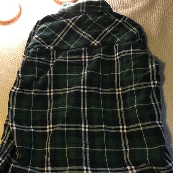 Forever 21 Plaid Green Button Up Long Sleeve - Picture 4 of 4